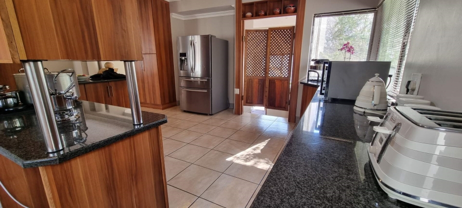4 Bedroom Property for Sale in Woodland Hills Free State